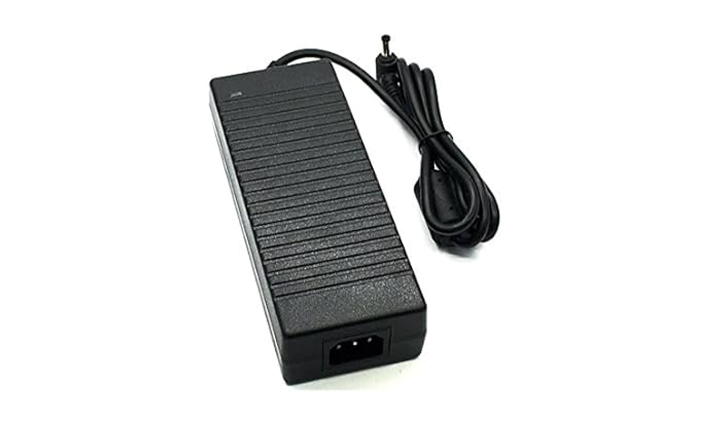 Power Adapter 12v / 10a